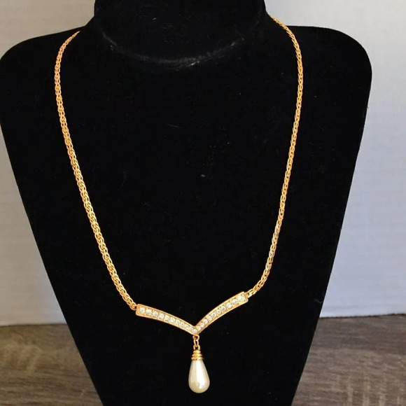 Vtg  Vendome Necklace - Picture 1 of 7